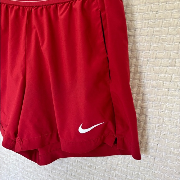 Nike Shorts✨ - Picture 3 of 5